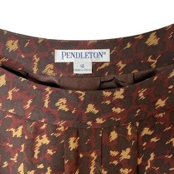 Pendleton, ladies, silk blouse, brown animal, print pattern, size 16 - Picture 2 of 12